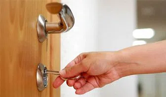 Metro Master Locksmith Glendale, AZ 623-476-0048 - 13-Re-Key-Locks